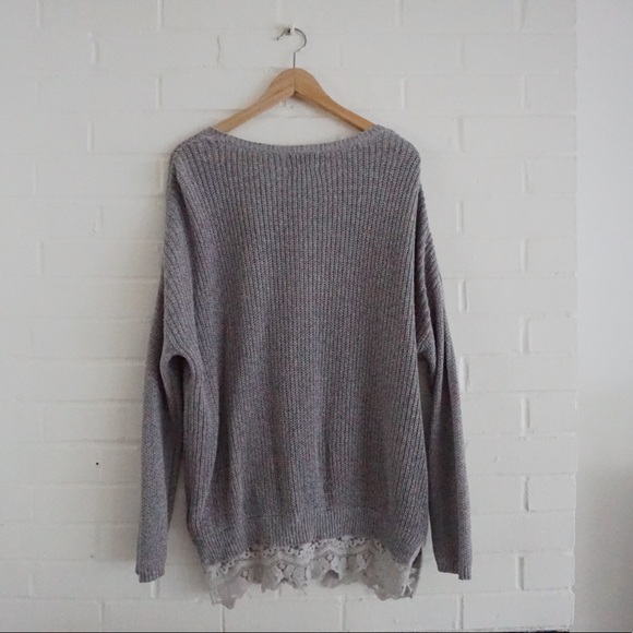 Oversized Knit Sweater with Lace detail - Picture 4 of 5